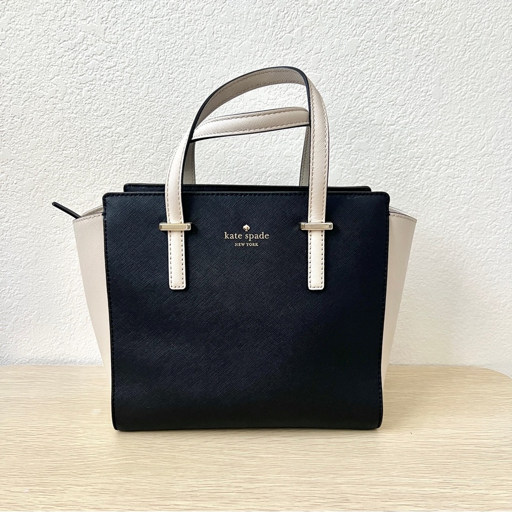 Kate Spade Cedar Street Small Hayden Crossbody